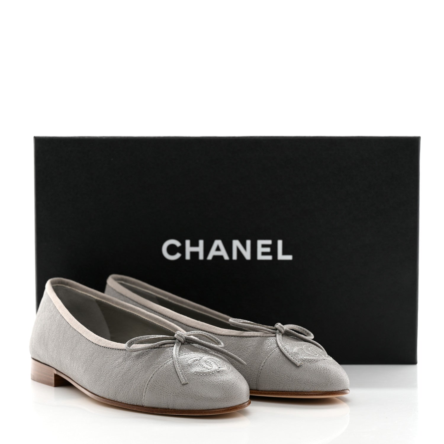 Chanel Caviar CC Cap Toe Ballerina Flats 35 Grey 9 of 9