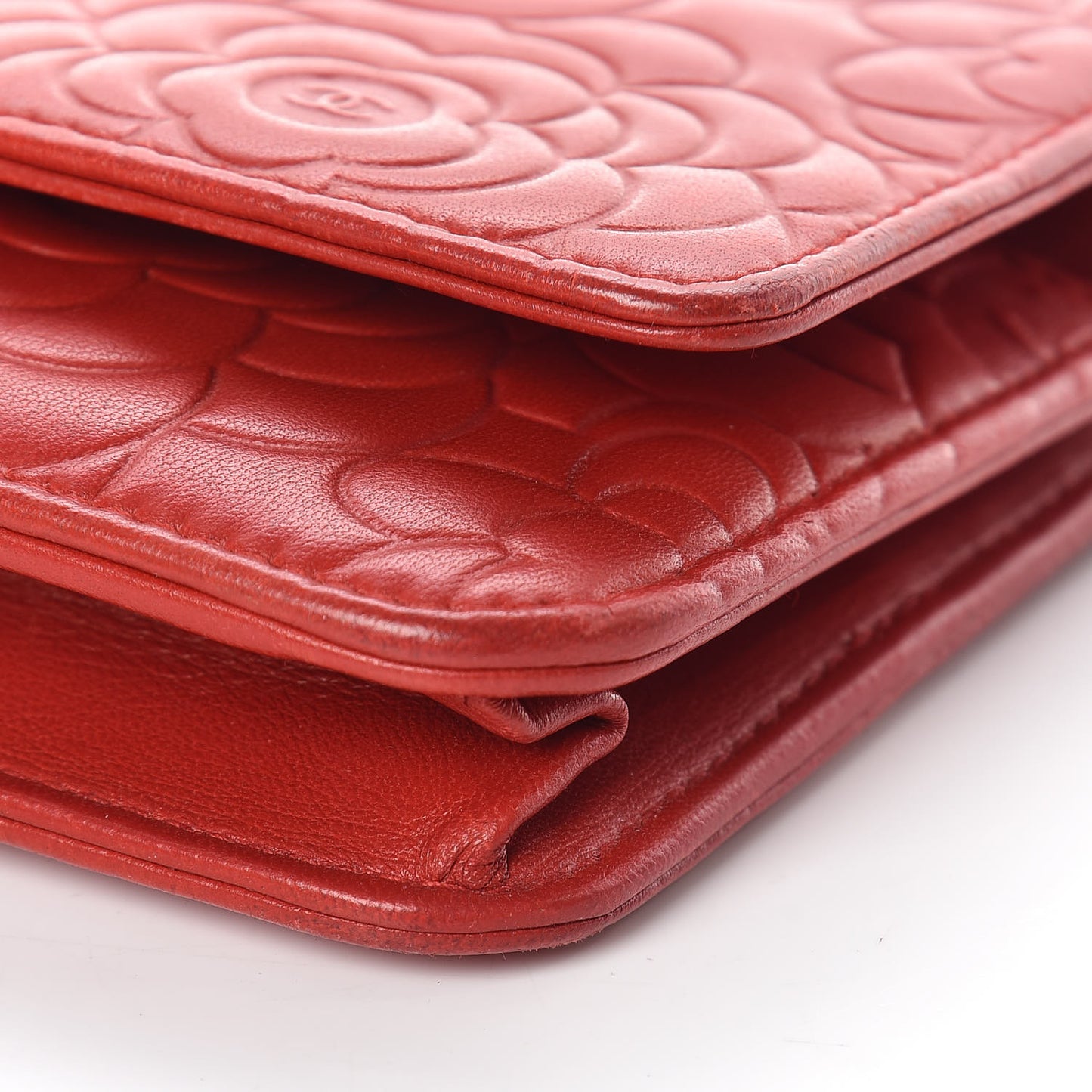Lambskin Camellia Embossed Wallet On Chain WOC Red