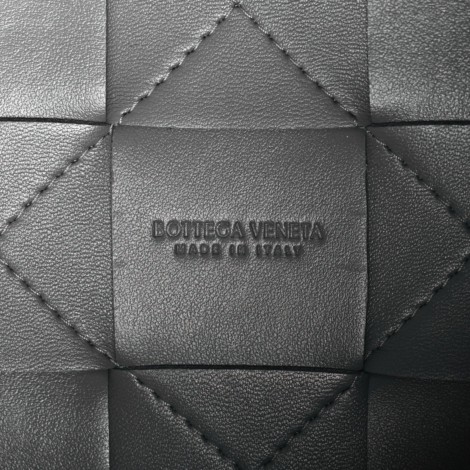 Bottega Veneta Nappa Maxi Intrecciato Small Cassette Bucket Bag Thunder 6 of 9