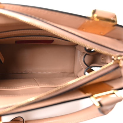 Valentino Garavani Calfskin Twist Lock My Rockstud Shoulder Bag Poudre 5 of 9