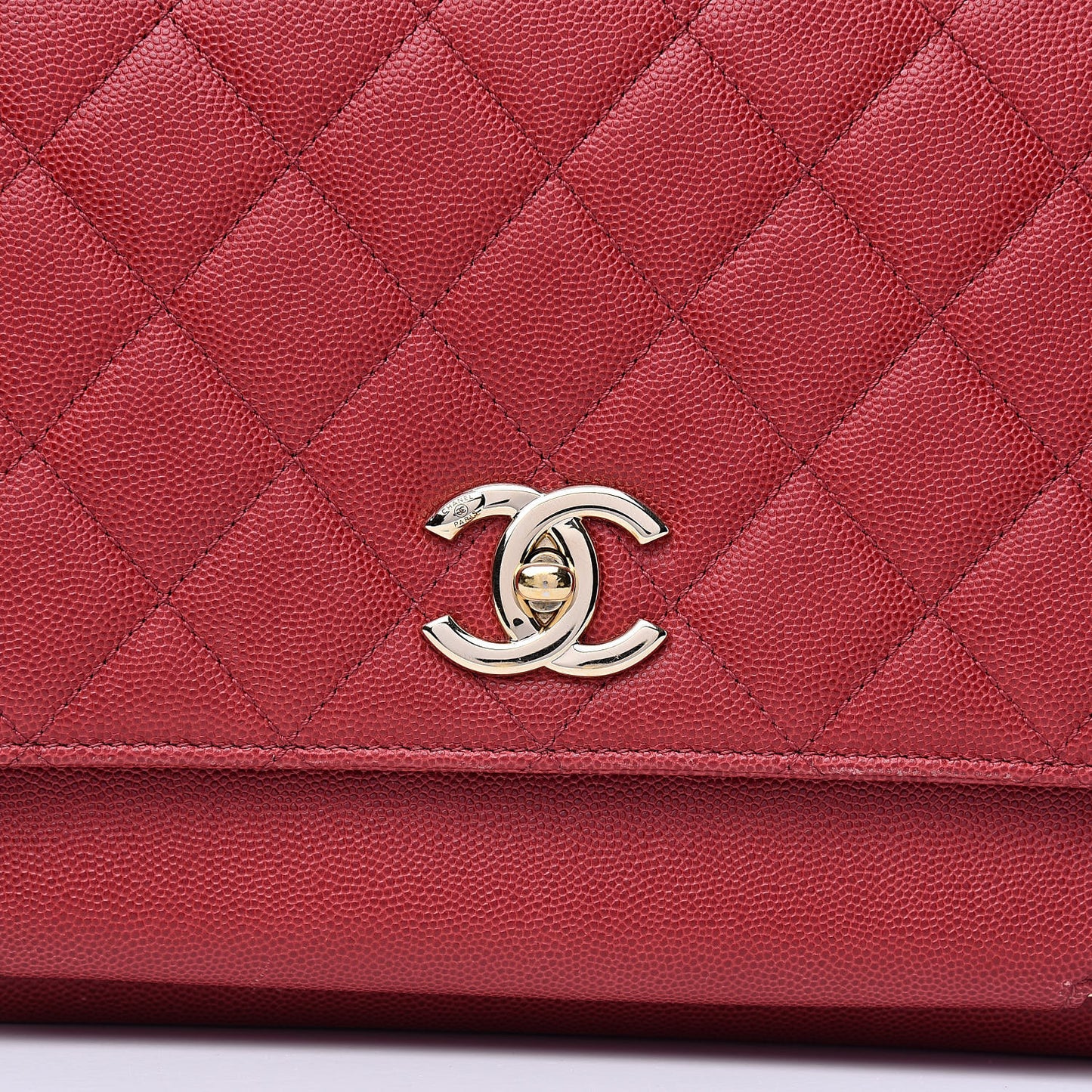Caviar Quilted Large Business Affinity Flap Red