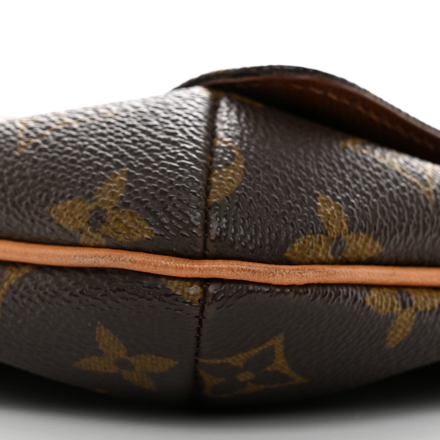 Louis Vuitton Monogram Musette Tango 11 of 11