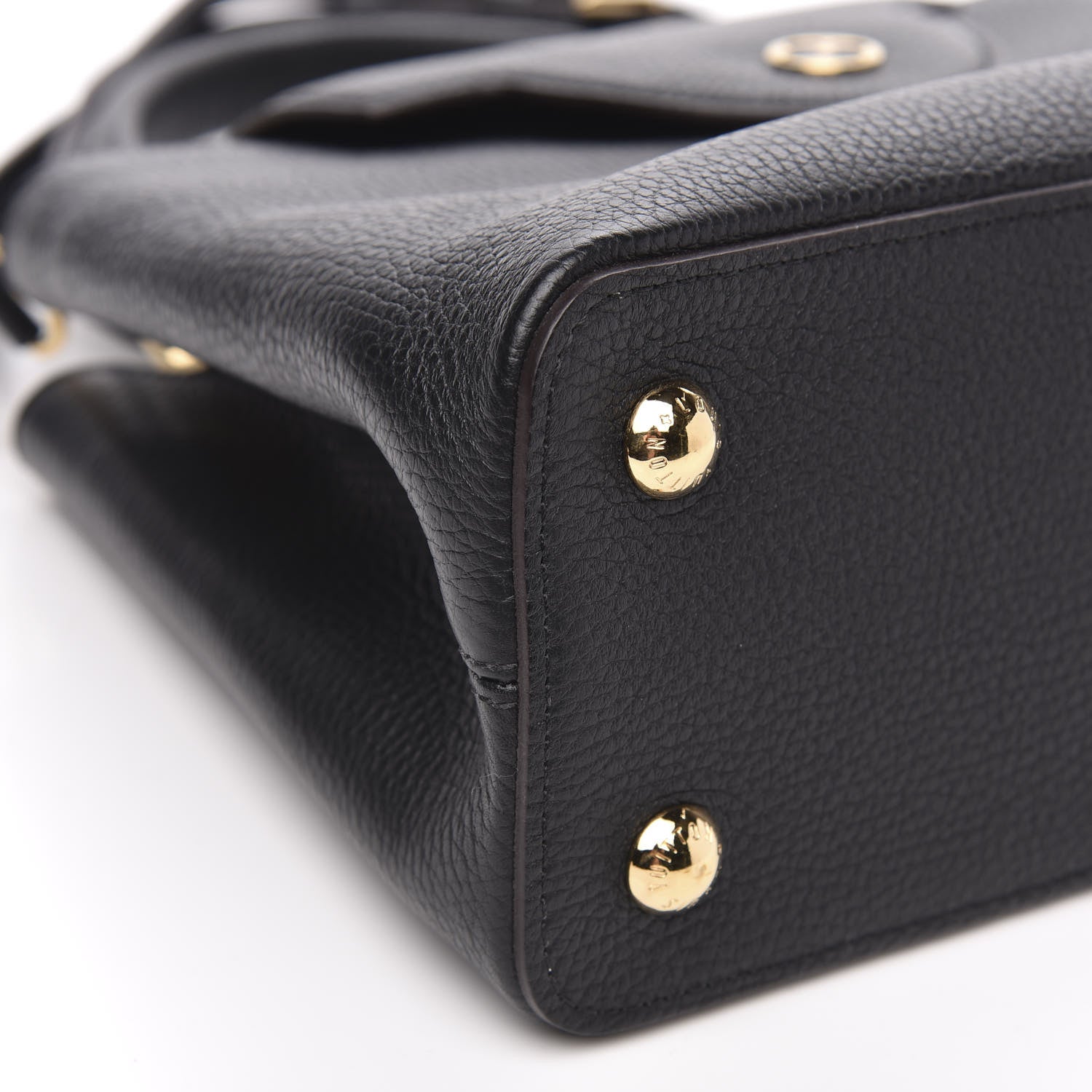 Louis Vuitton Taurillon Capucines BB Black 8 of 9