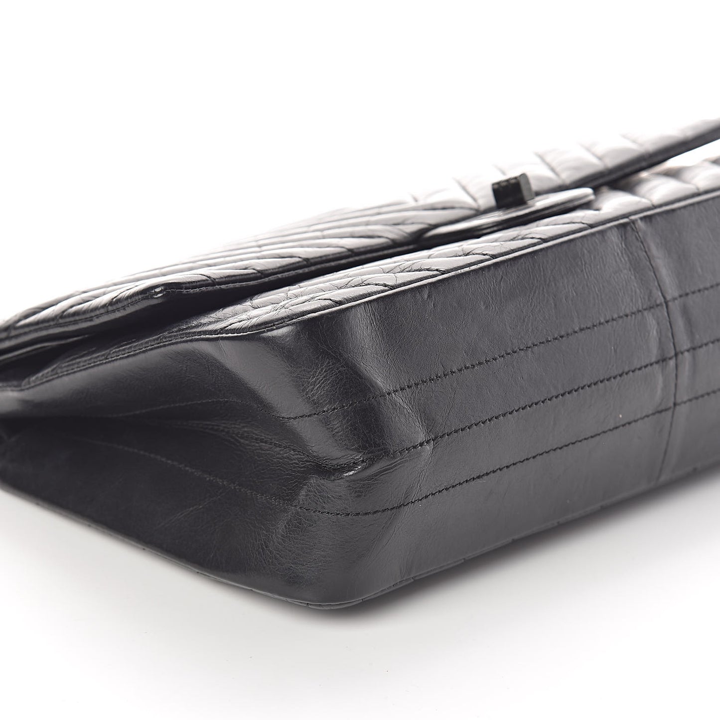Aged Calfskin Chevron Quilted 2.55 Reissue 226 So Black