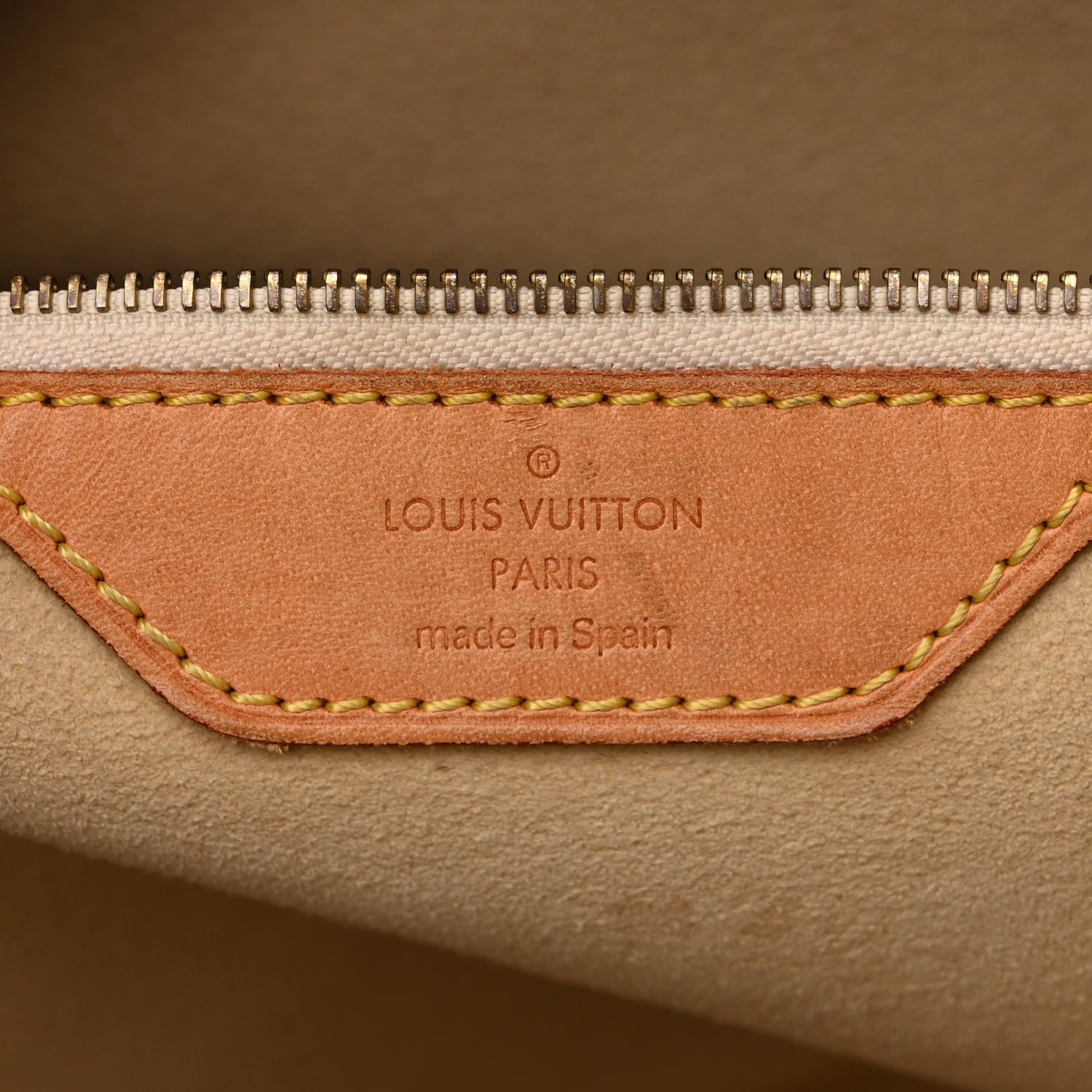 Louis Vuitton Damier Azur Hampstead MM 6 of 16