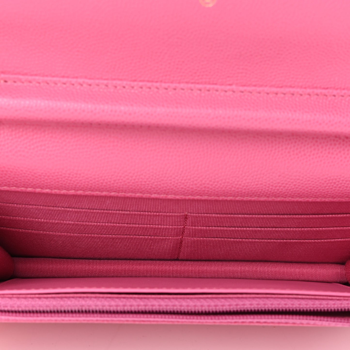 Caviar Quilted Wallet On Chain WOC Pink