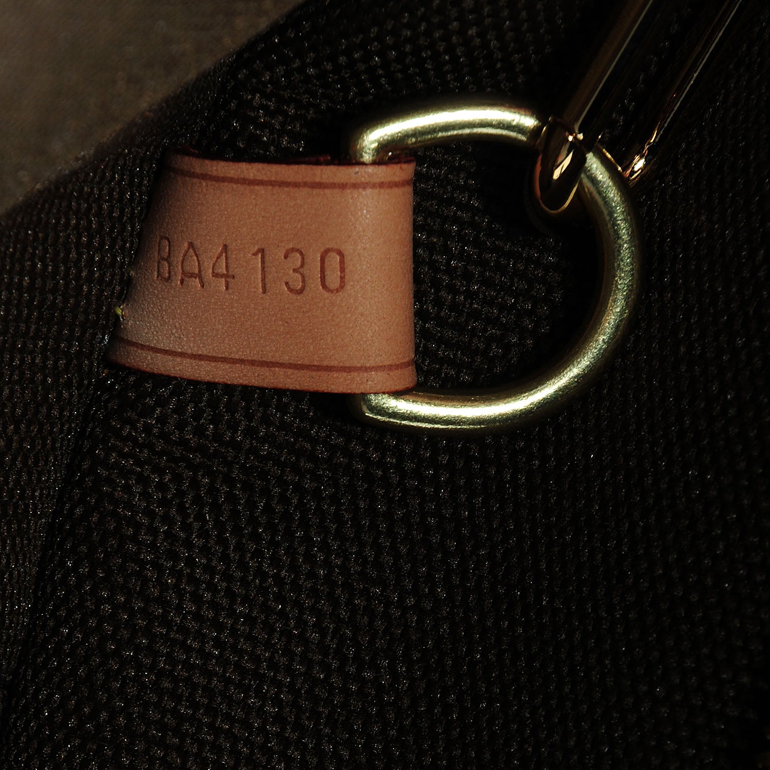 Louis Vuitton Monogram Garment Bag Hanging 7 of 7