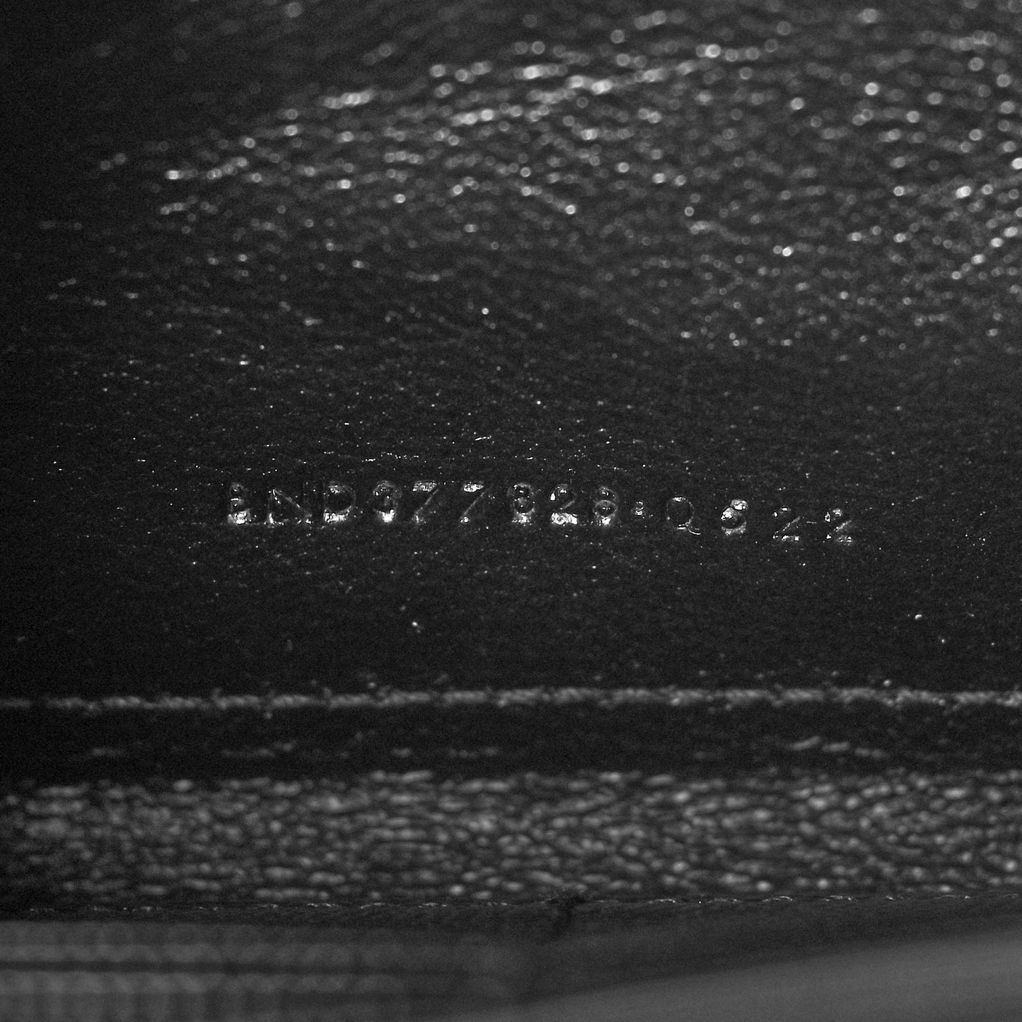Grain De Poudre Matelasse Chevron Monogram Chain Wallet Black