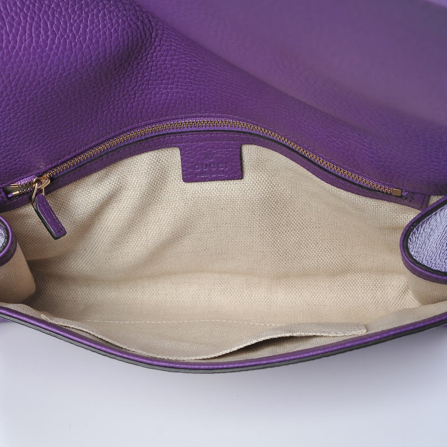 Pebbled Calfskin Medium Soho Clutch Shine Purple