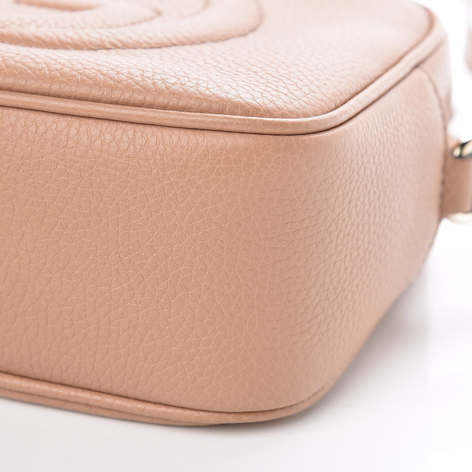Gucci Pebbled Calfskin Small Soho Disco Bag Camelia 9 of 9