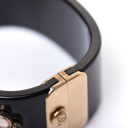 Chanel Resin Gripoix CC Cuff Black 13 of 13