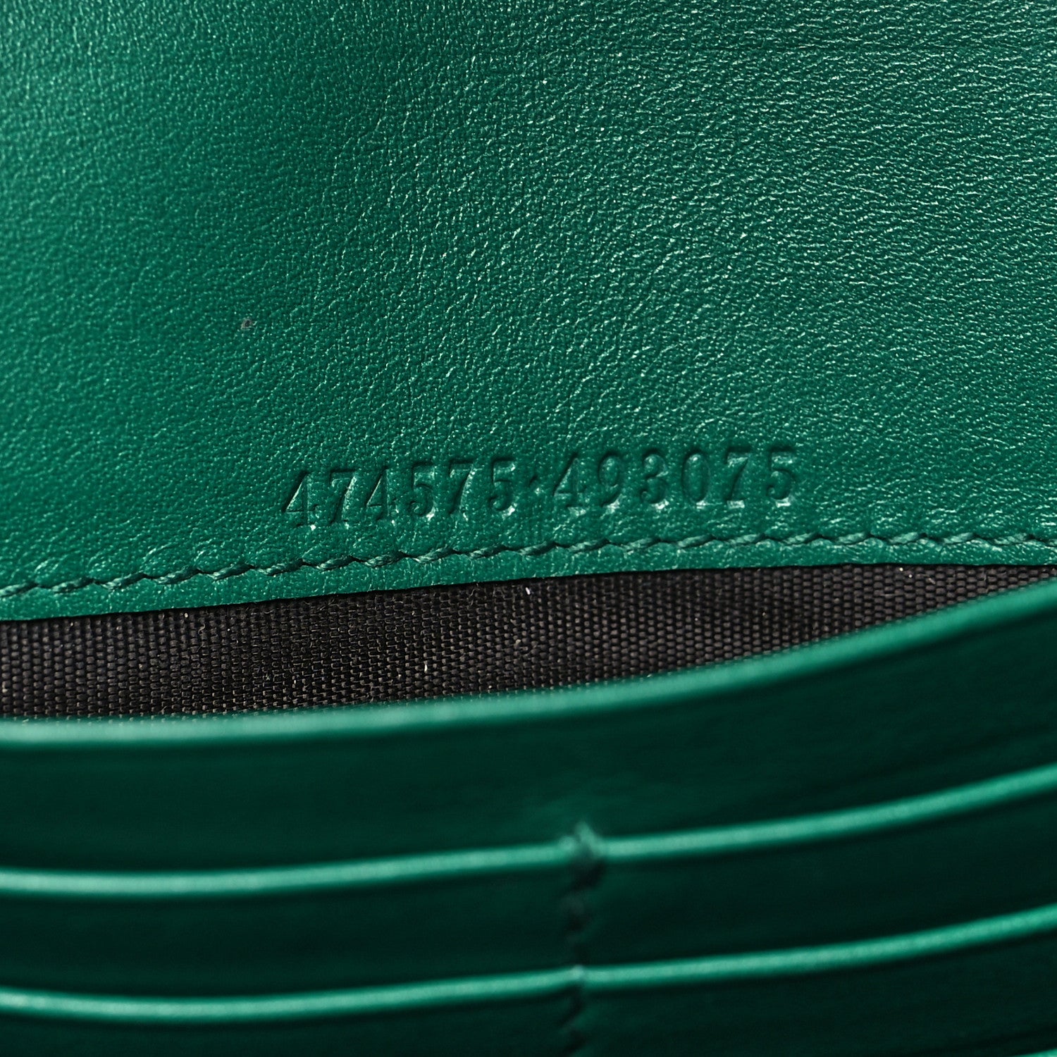 Gucci Calfskin Matelasse GG Marmont Chain Wallet Emerald Green 7 of 10