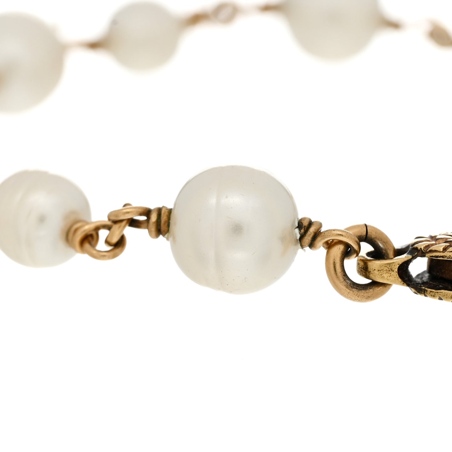Interlocking G Flower Pearl Bracelet Gold