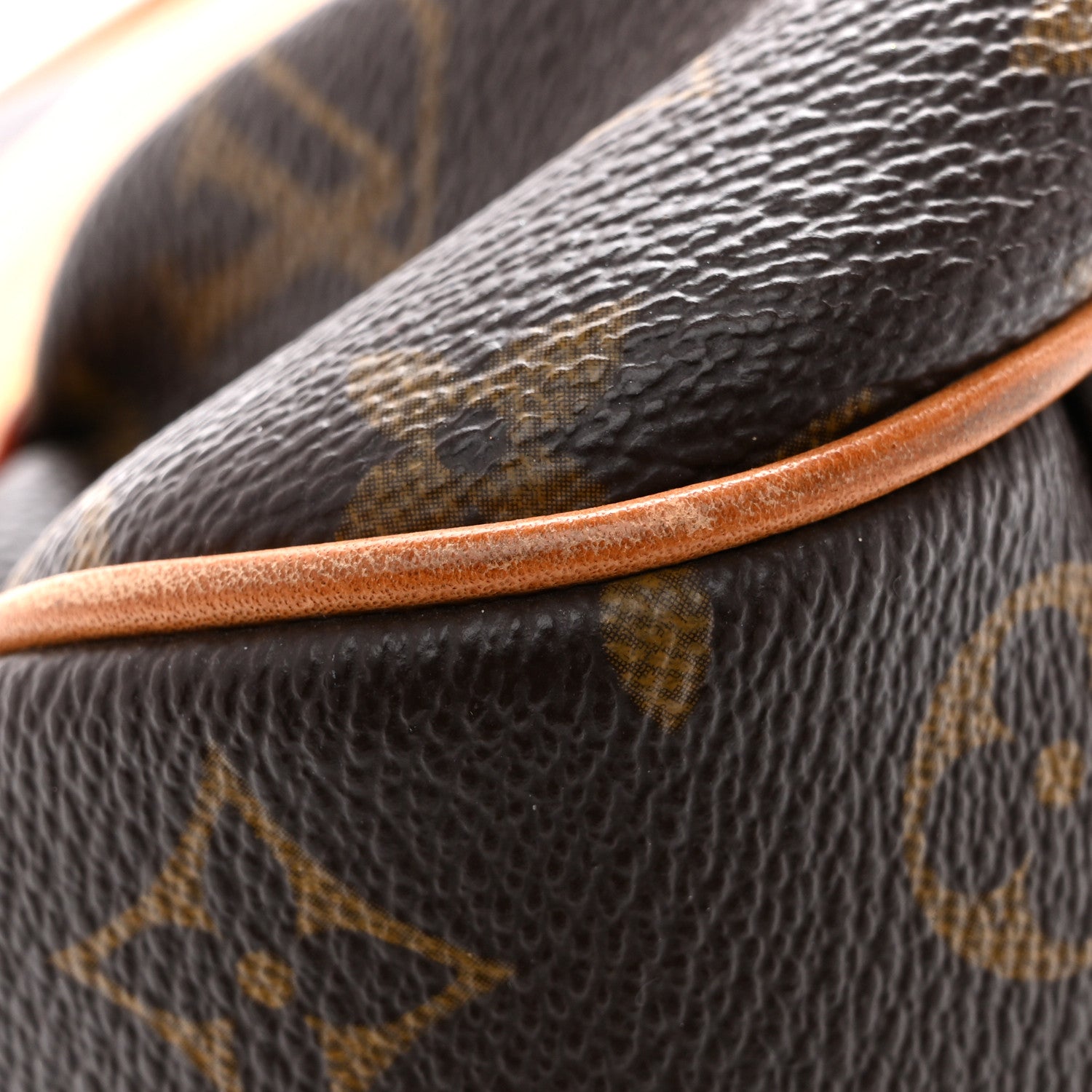 Louis Vuitton Monogram Klara 14 of 15