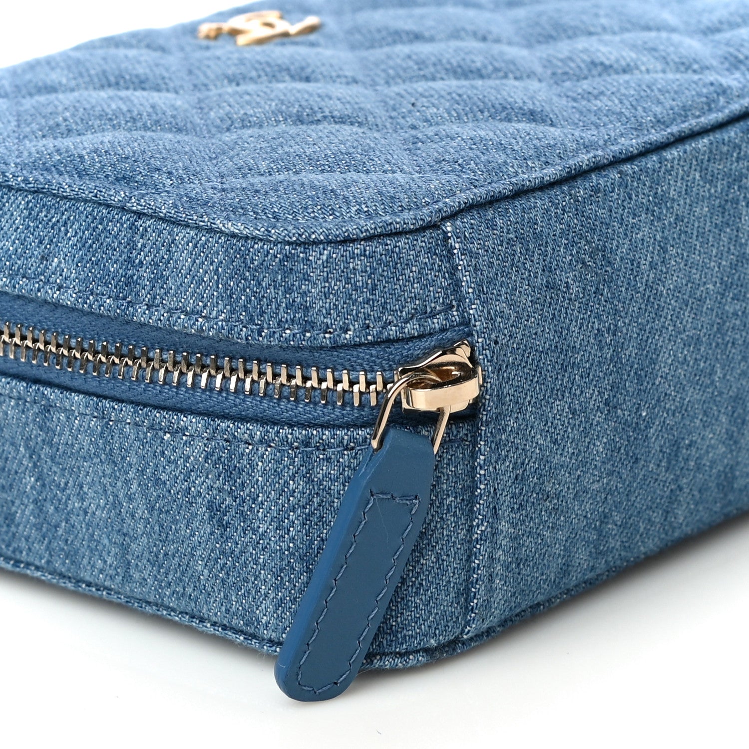 Chanel Denim Quilted CC Pearl Crush Camera Case Blue 9 of 11