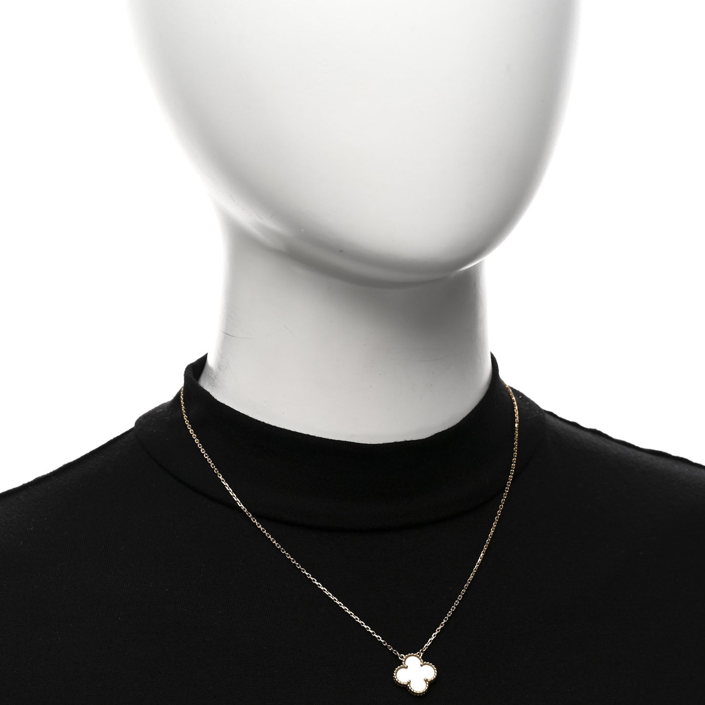 18K Yellow Gold Mother of Pearl Vintage Alhambra Pendant Necklace