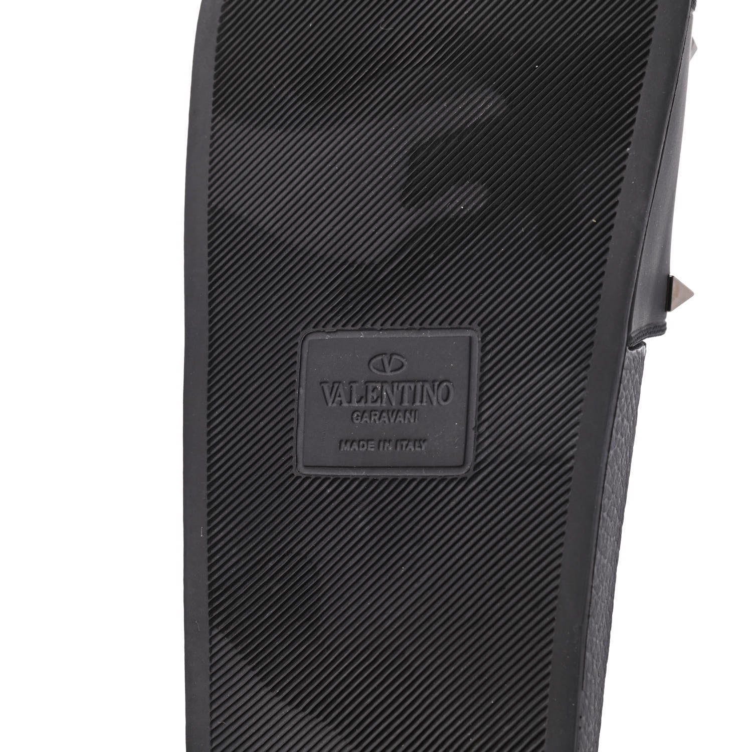 Valentino Garavani Rubber Rockstud Slide Sandals 38 Black 6 of 10