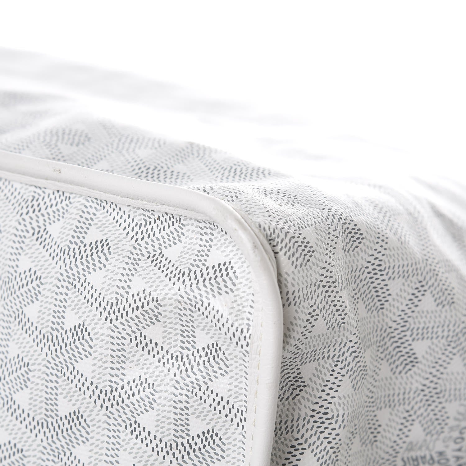 Goyard Goyardine Reversible Anjou GM White 14 of 14