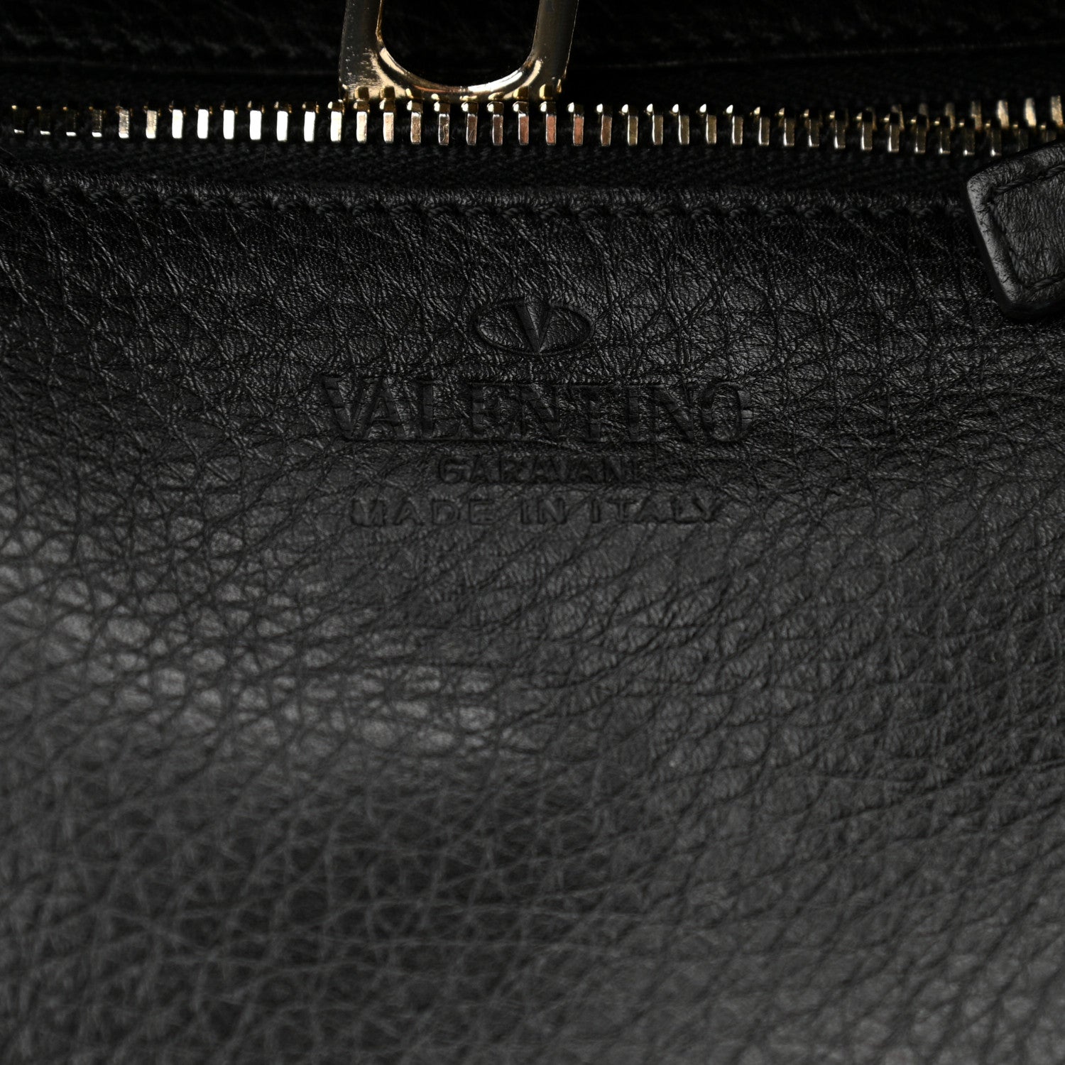 Valentino Garavani Pebbled Calfskin Large Rockstud Flip-Lock Messenger Bag Black 6 of 10