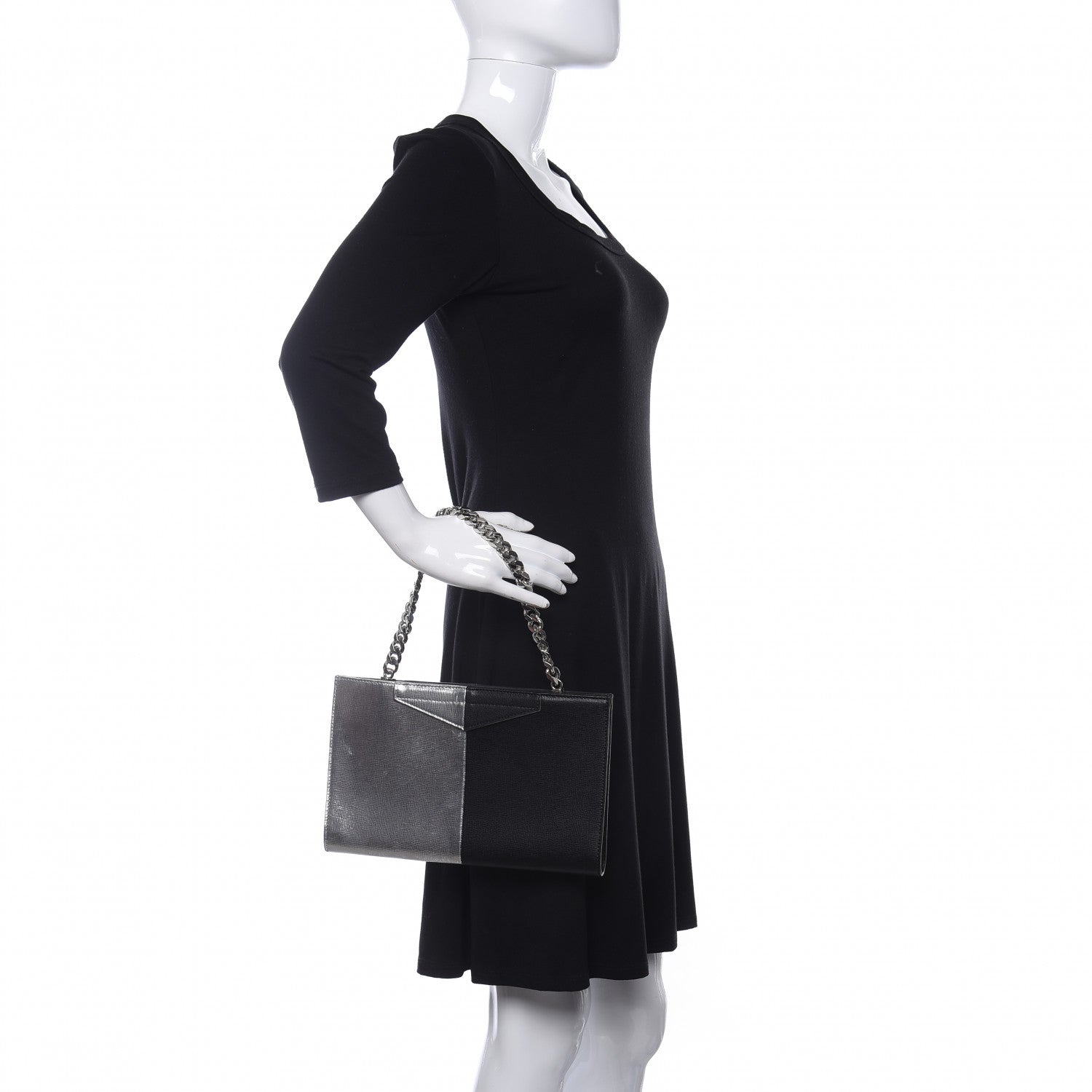 Fendi Metallic Saffiano Bi-Color Grande Clutch Black Argento 2 of 9