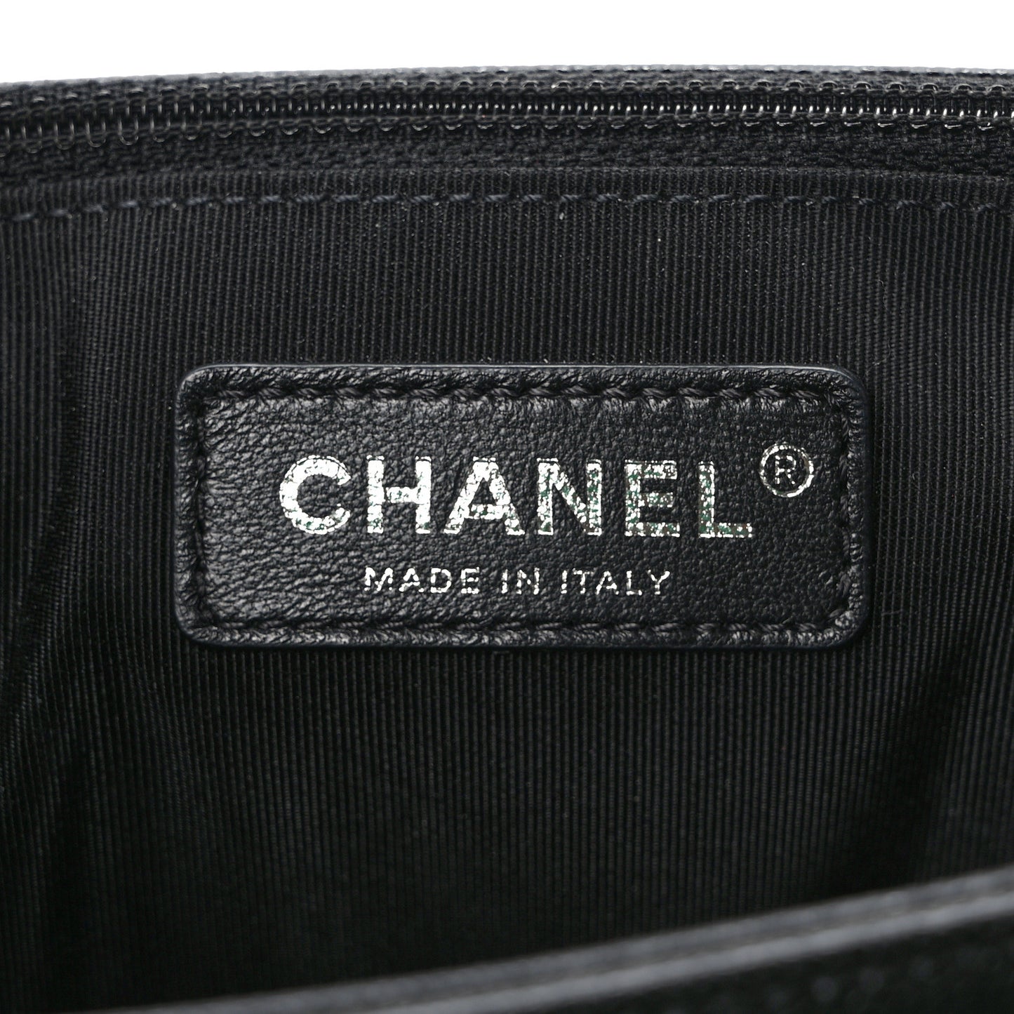 Caviar Quilted New Medium Boy Flap Black