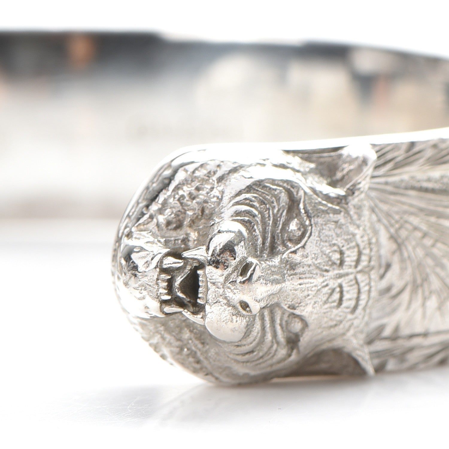 Gucci Sterling Silver Feline Head Bracelet 4 of 7