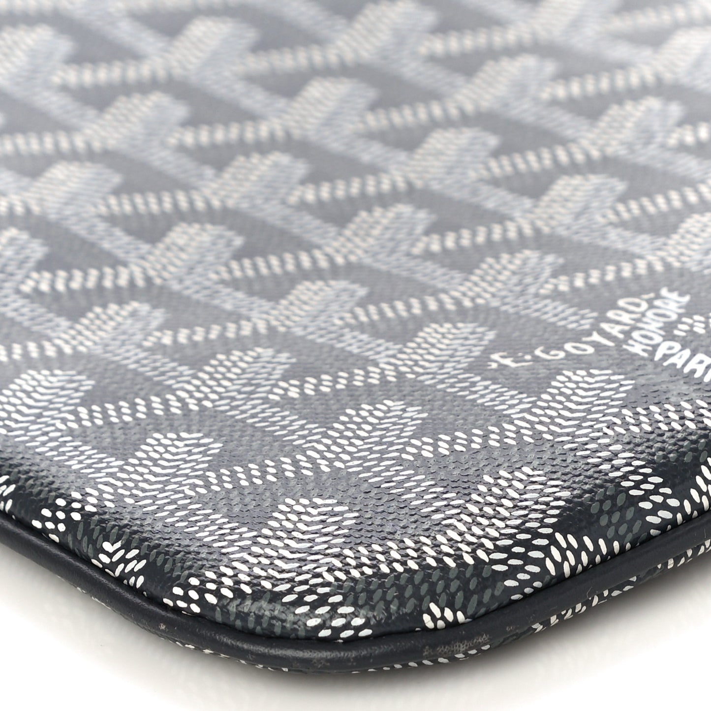 Goyardine Senat Pochette MM Grey