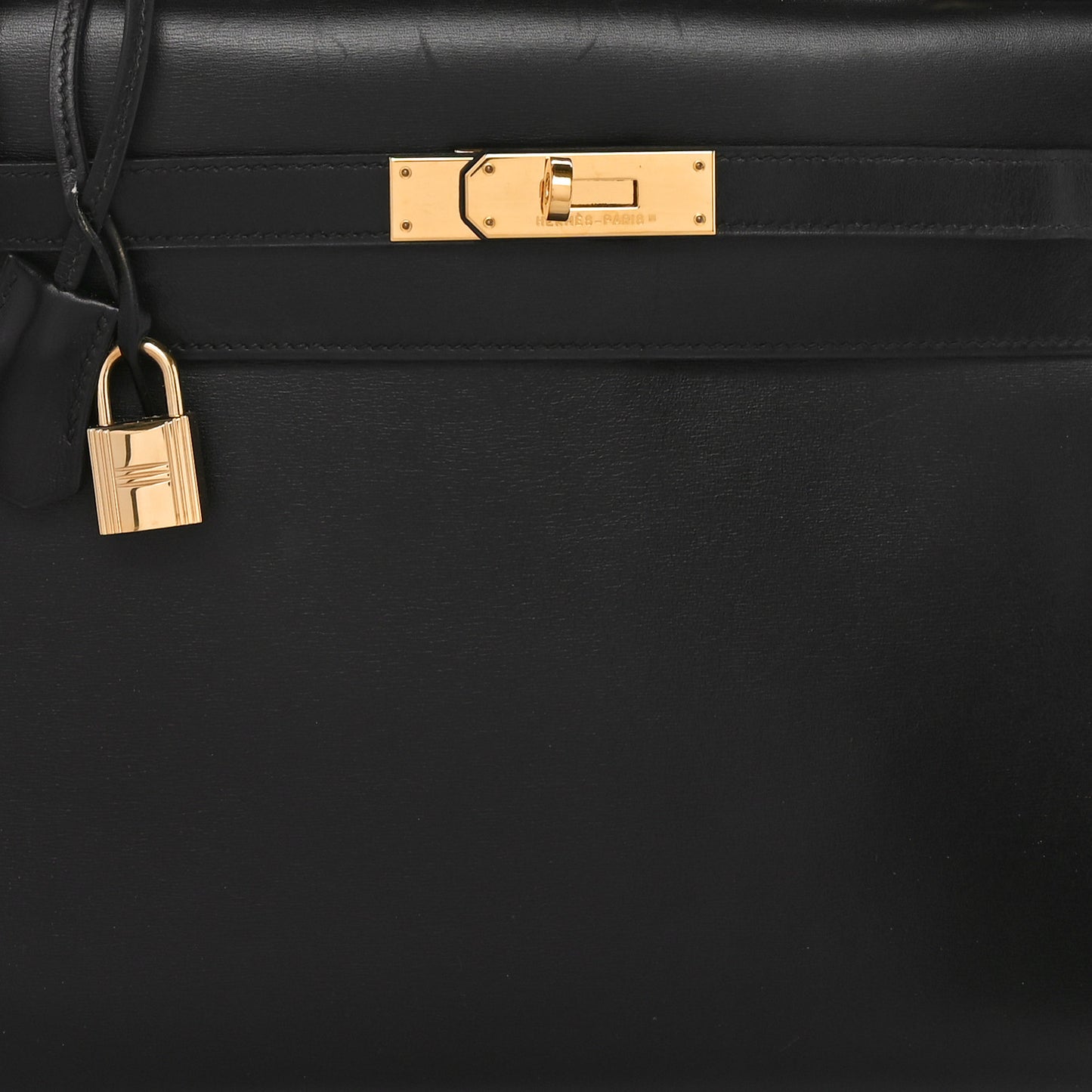 Box Kelly Sellier 32 Black