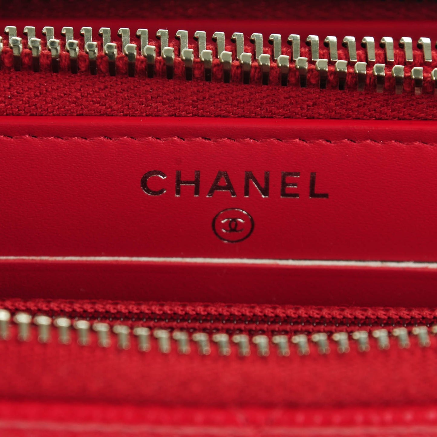 Caviar Quilted Large Gusset Double Zip Around Wallet Red
