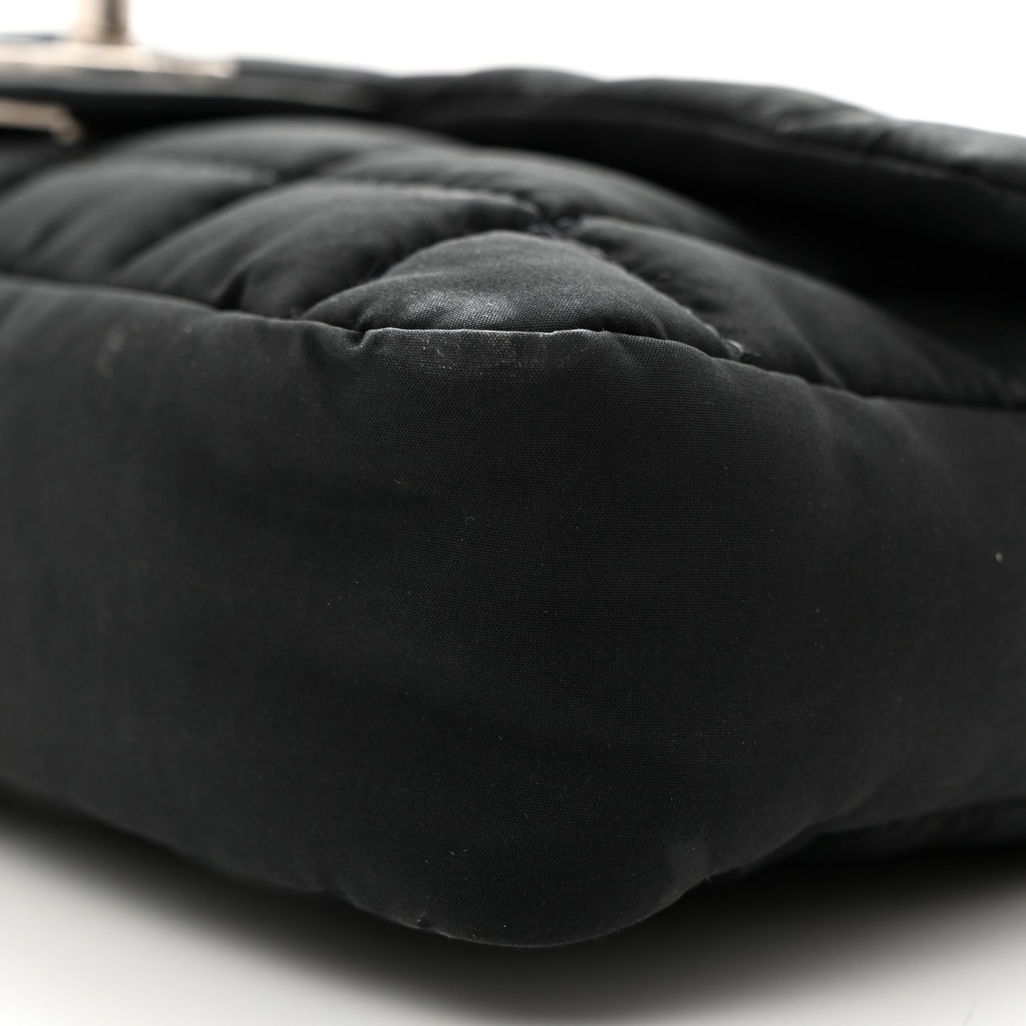 Nylon Square Quilted Flap Black