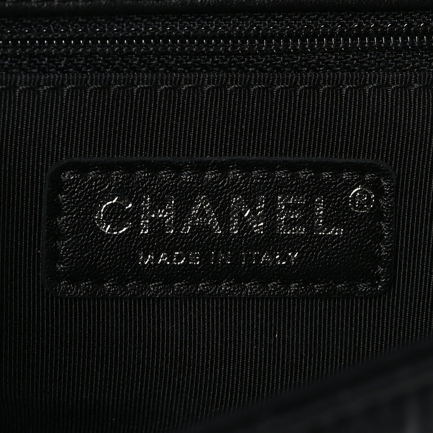 Crumpled Calfskin Medium Chain All Over Flap Black