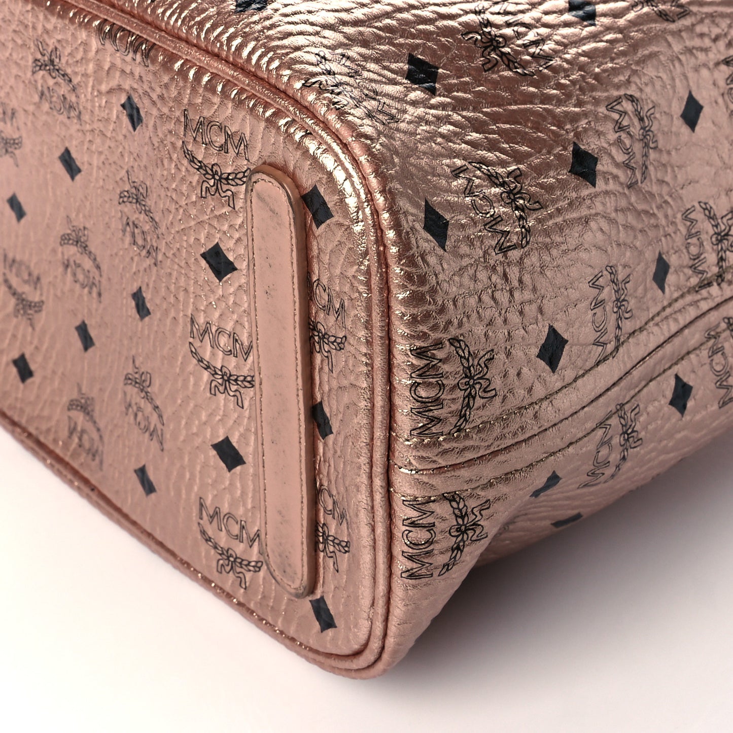 Metallic Visetos Medium Liz Reversible Shopper Tote Champagne Gold