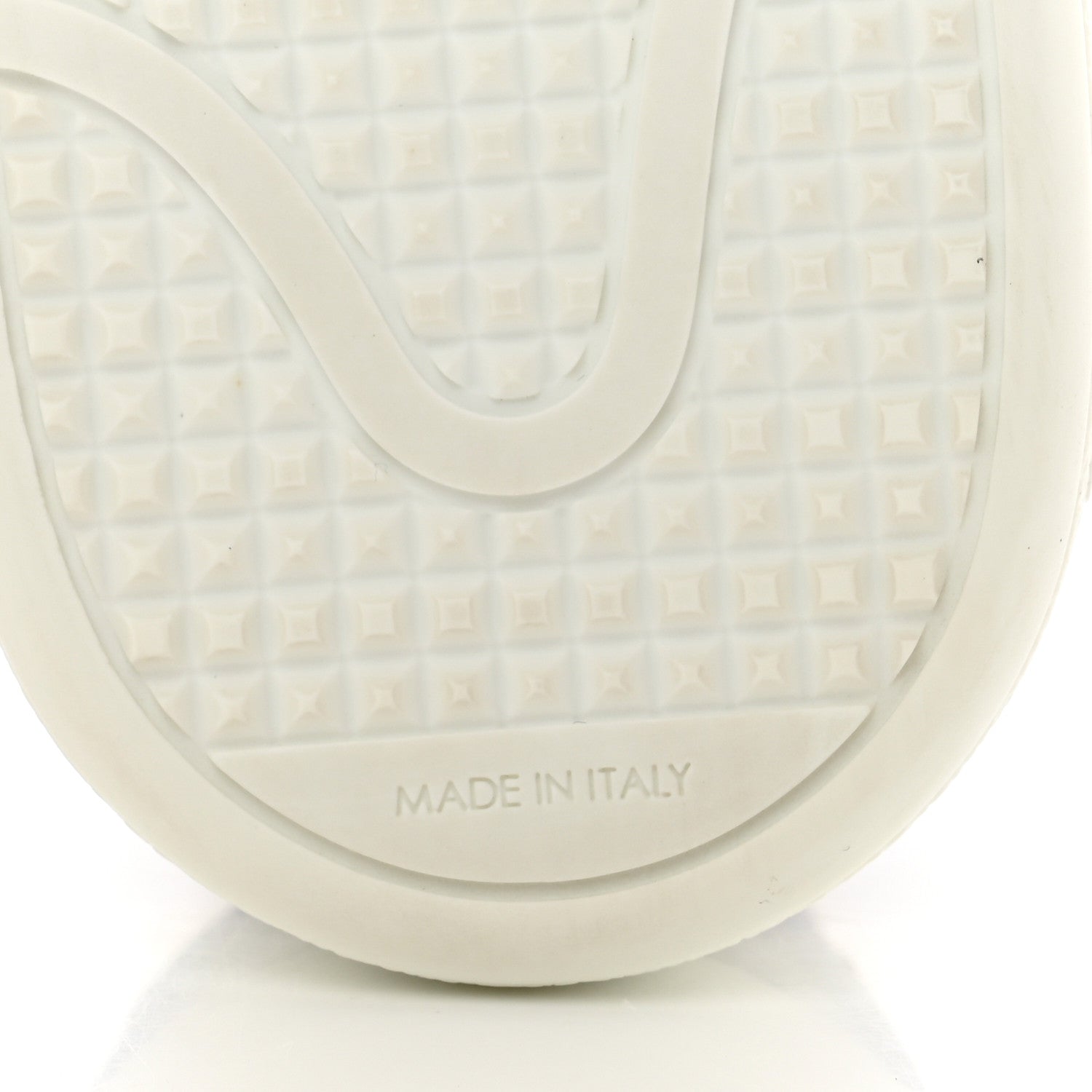 Louis Vuitton Reverse Monogram Frontrow Sneakers 37 6 of 8