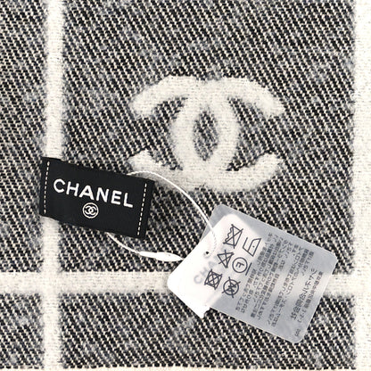Chanel Wool Cashmere CC Scarf White Grey 3 of 3
