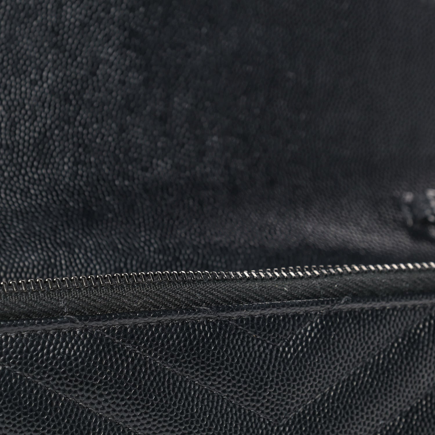 Saint Laurent Grain De Poudre Matelasse Chevron Monogram Envelope Chain Wallet Black 10 of 11