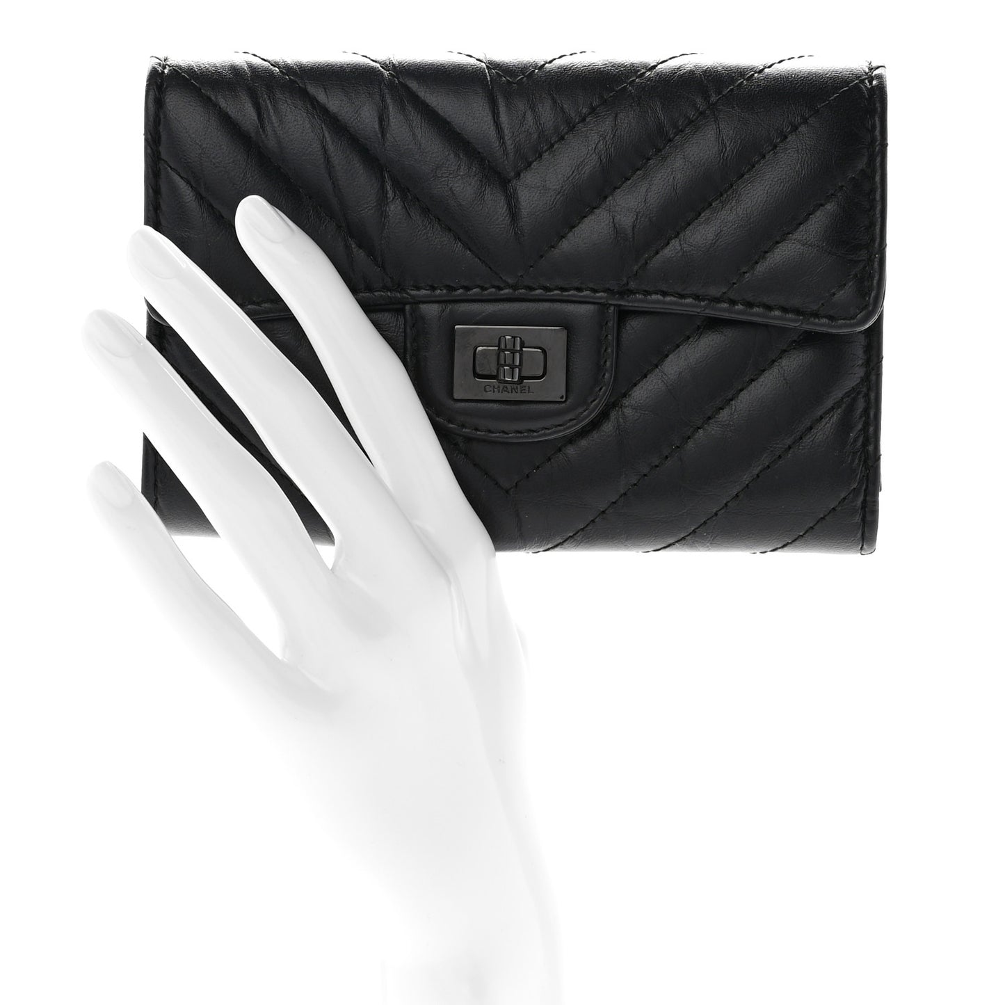 Aged Calfskin Chevron Quilted Reissue Medium Flap Wallet So Black