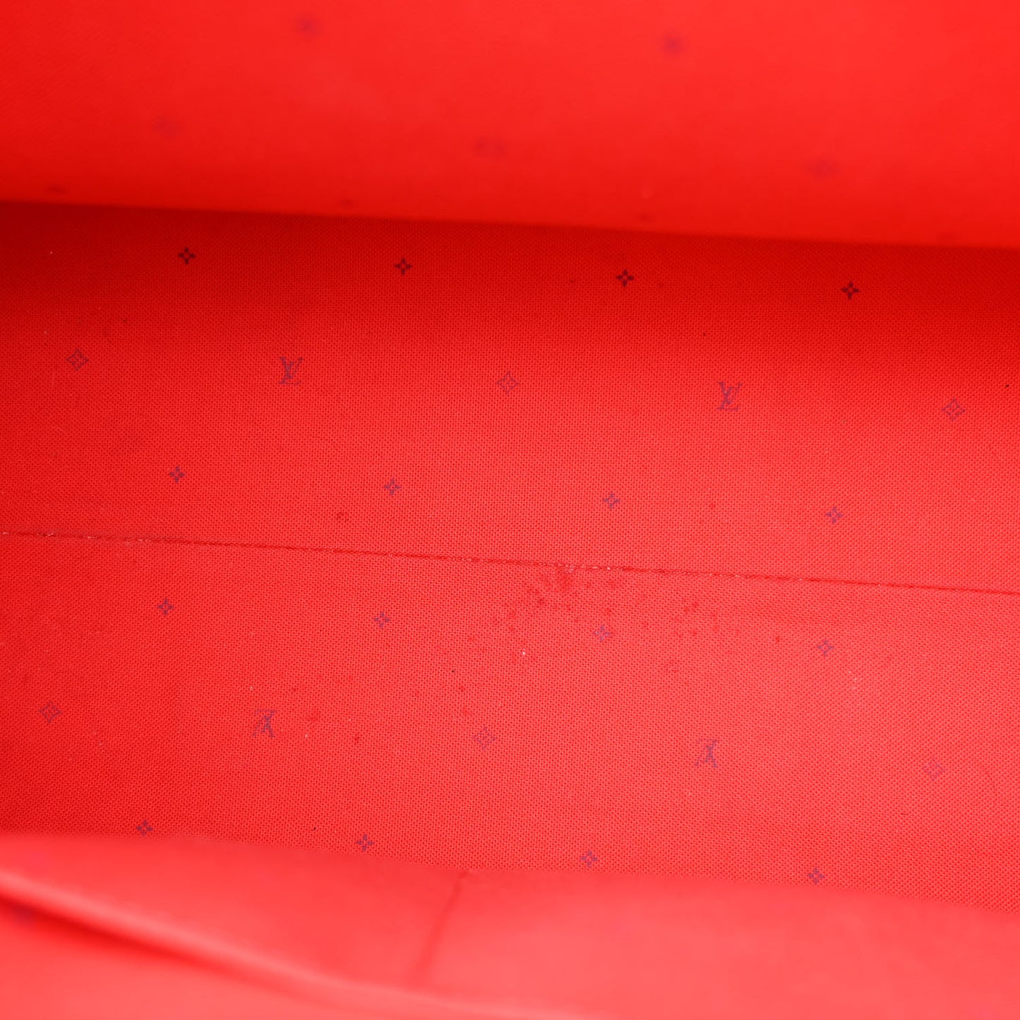 Monogram Escale Onthego GM Rouge