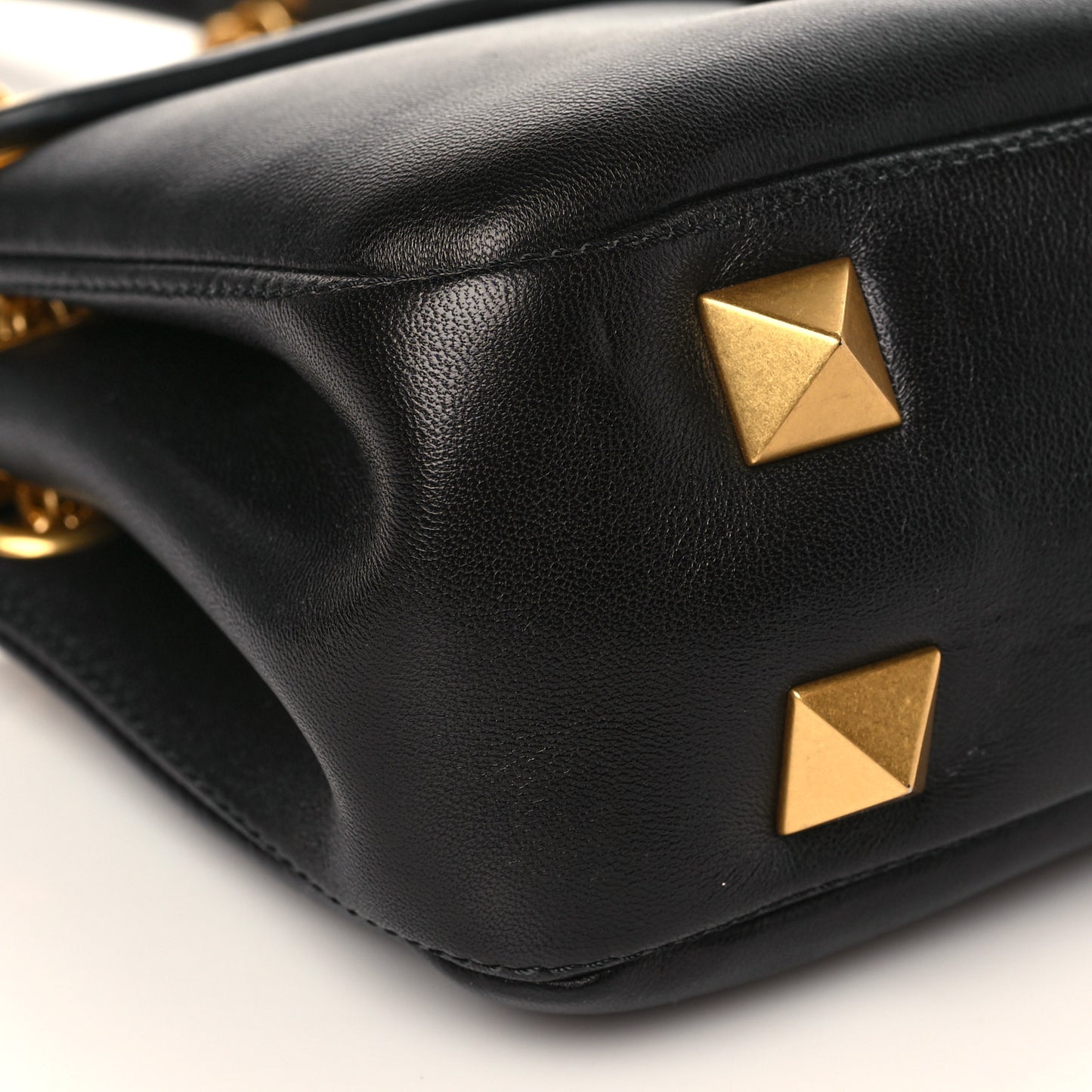 Nappa Stud Sign Shoulder Bag Black