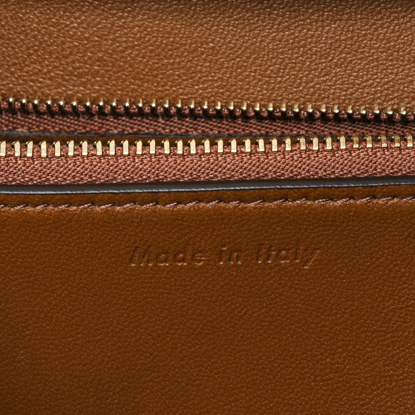Box Calfskin Medium Classic Box Flap Bag Camel