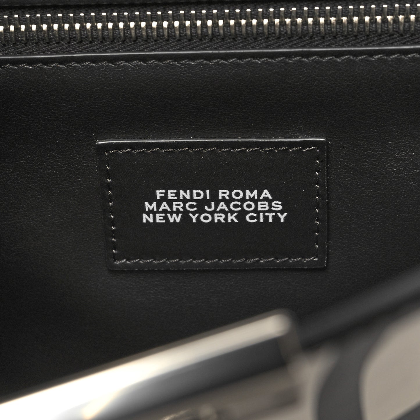 X MARC JACOBS Nappa Mini Peekaboo I SEE U Satchel Black White
