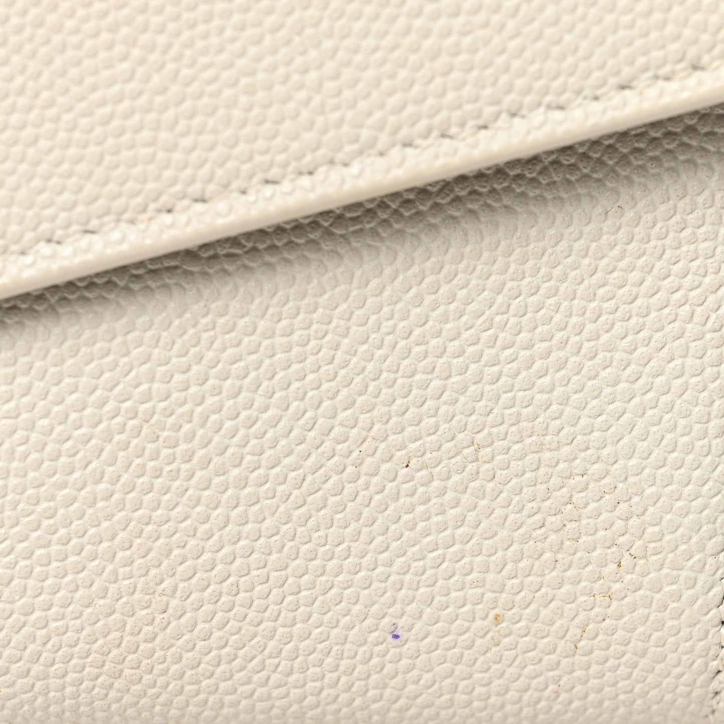 Grain De Poudre Monogram Uptown Chain Wallet Crema Soft