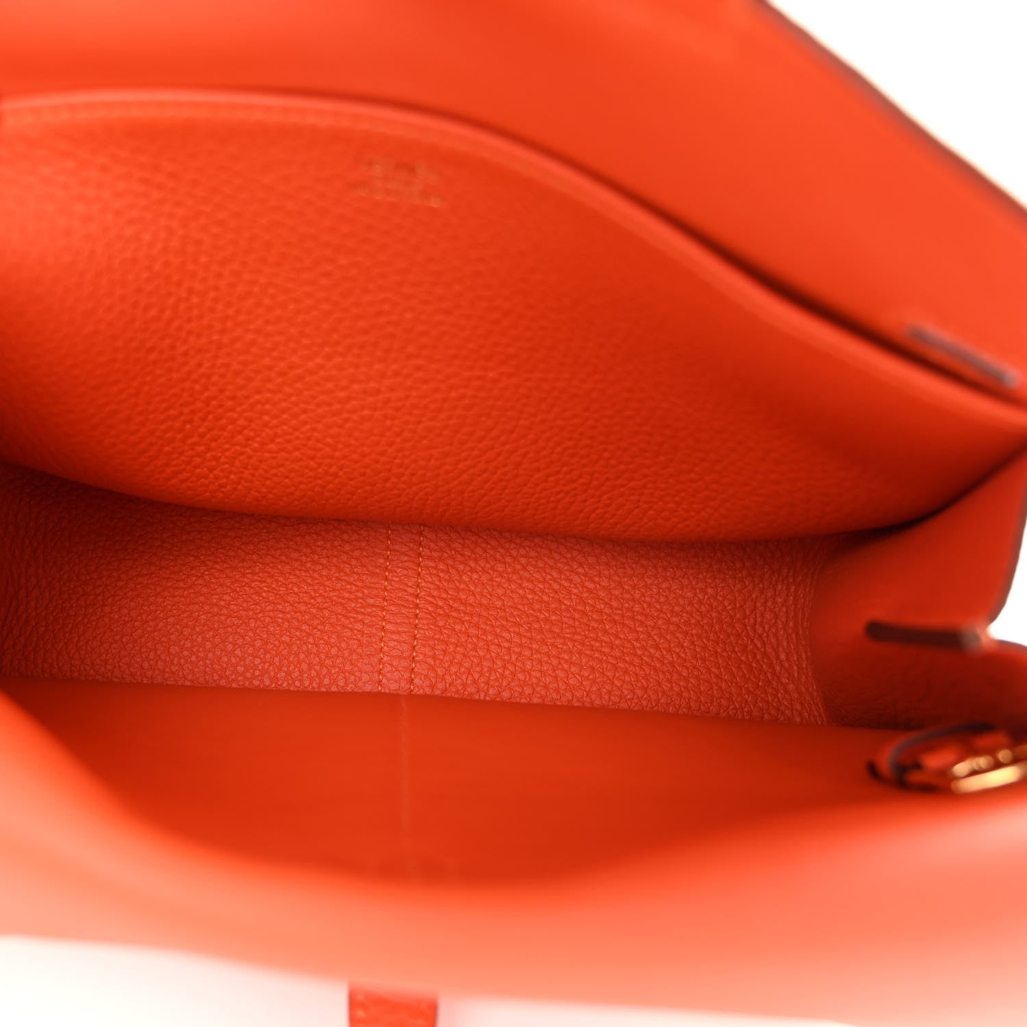 Hermes Taurillon Clemence Halzan 25 Feu 4 of 9