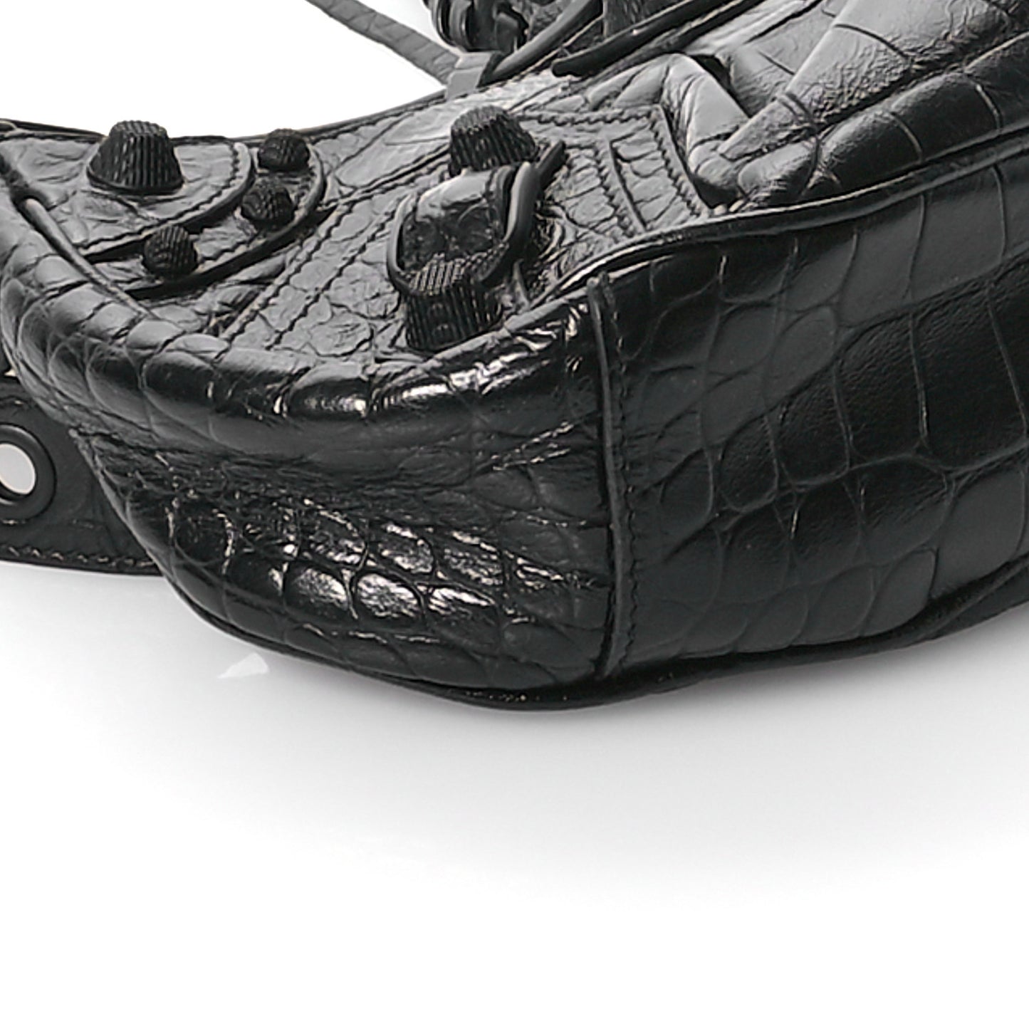 Extra Supple Calfskin Crocodile Embossed Monochrome Le Cagole Shoulder Bag XS Black