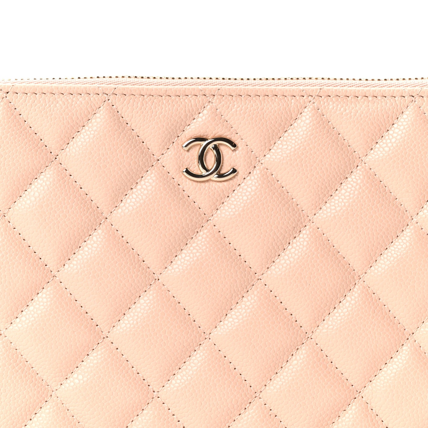 Caviar Quilted Small Zipped Pouch Light Beige