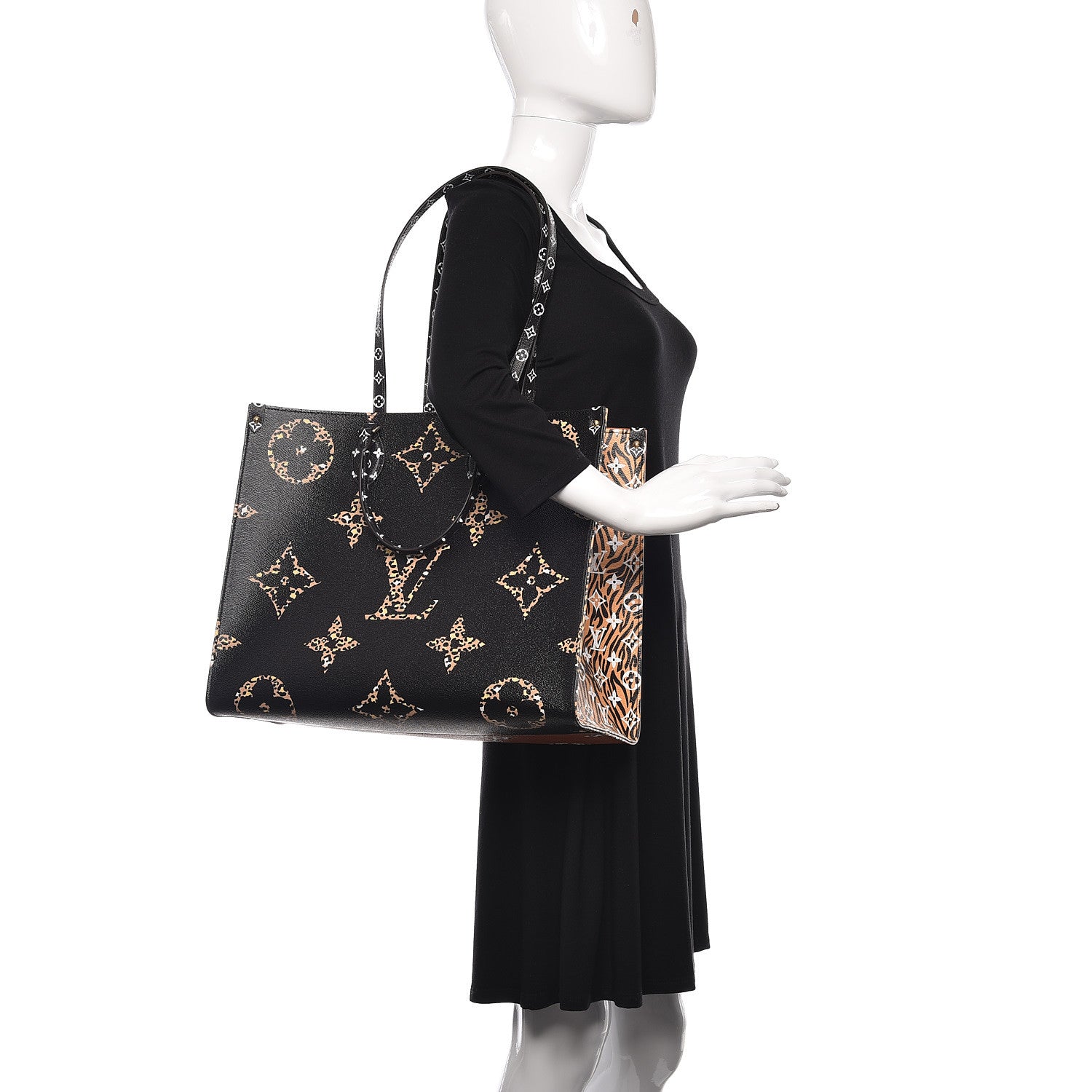 Louis Vuitton Monogram Giant Jungle Onthego GM Black 3 of 11