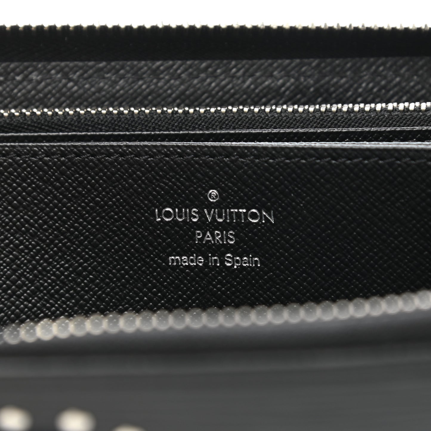 Epi LV Stories Zippy Wallet Black