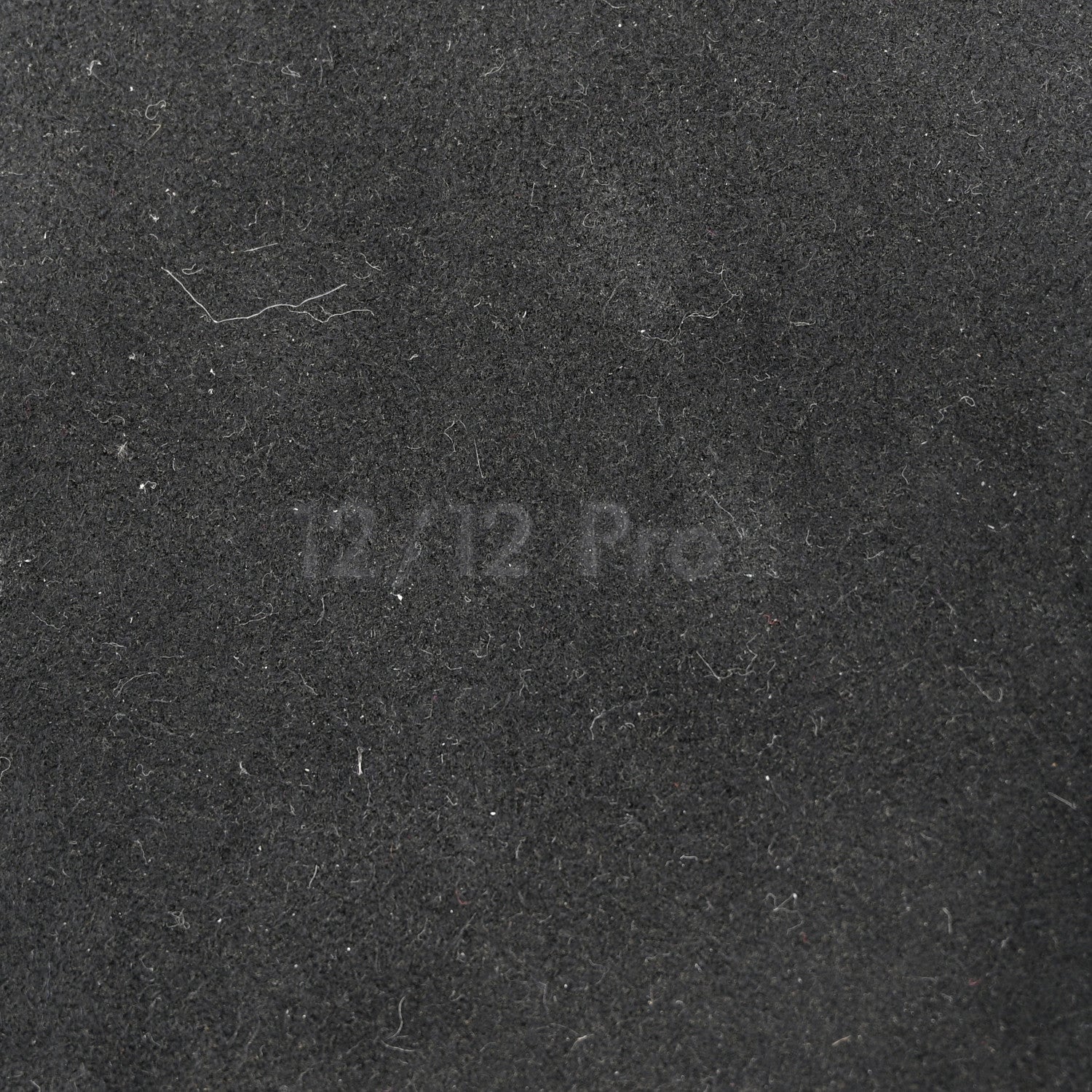 Louis Vuitton Monogram iPhone 12/12 Pro Bumper Black 7 of 8