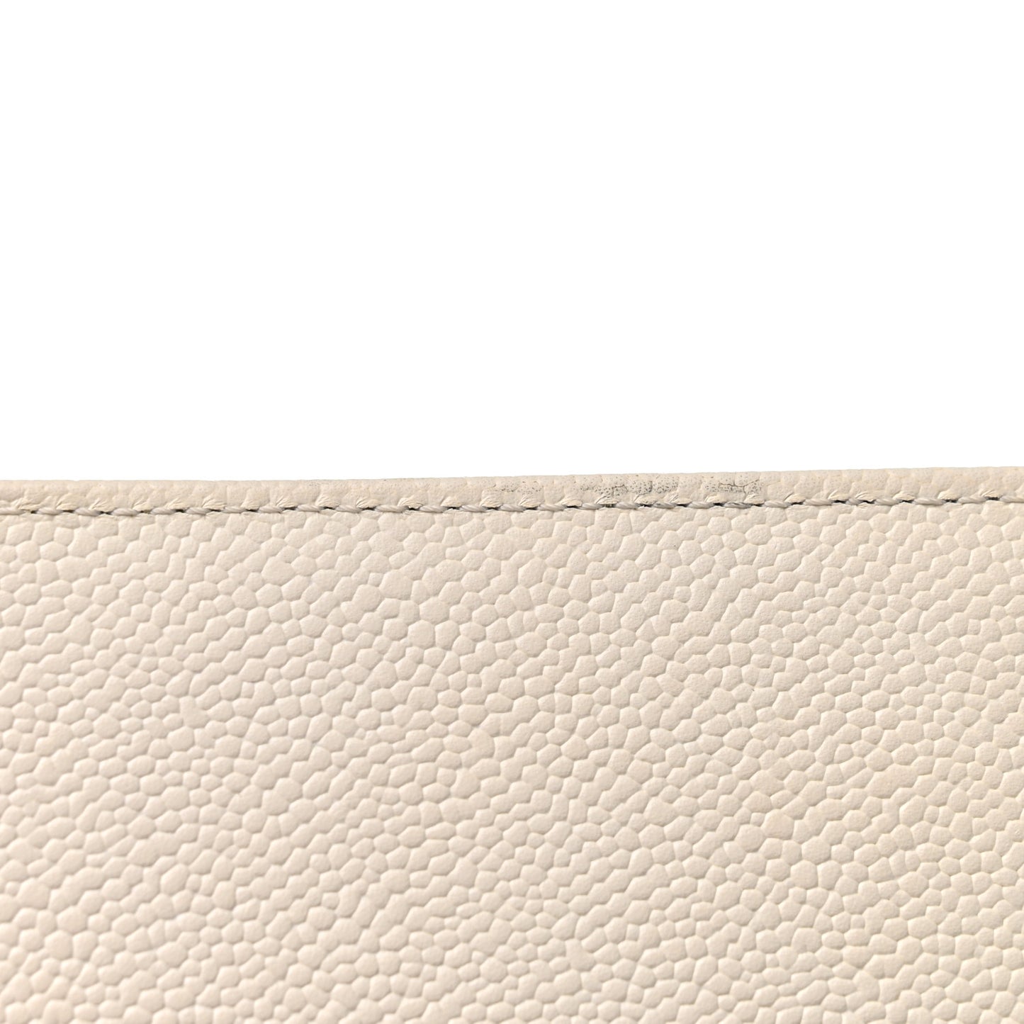 Caviar Quilted Medium Boy Flap White