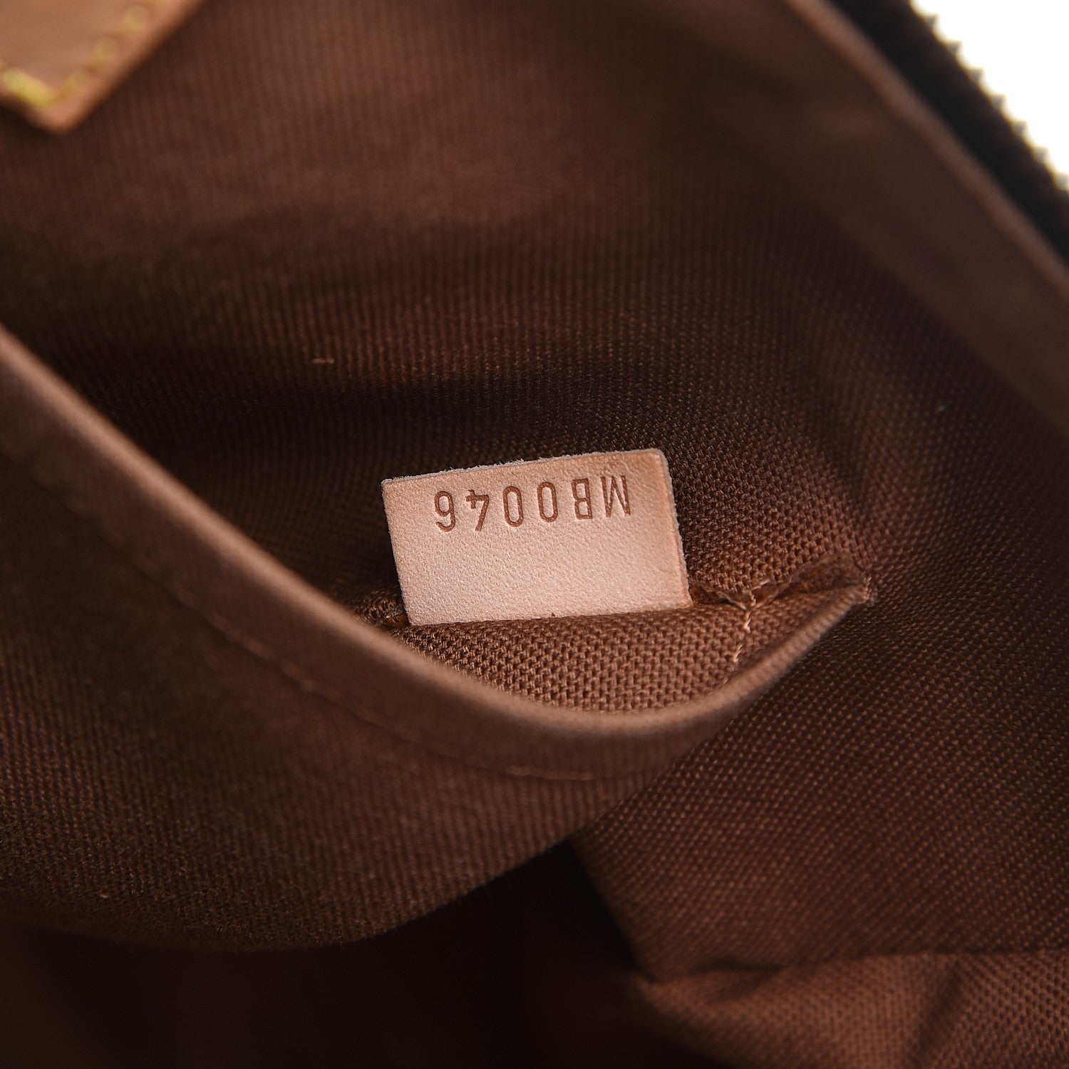 Louis Vuitton Monogram Tulum GM 7 of 10