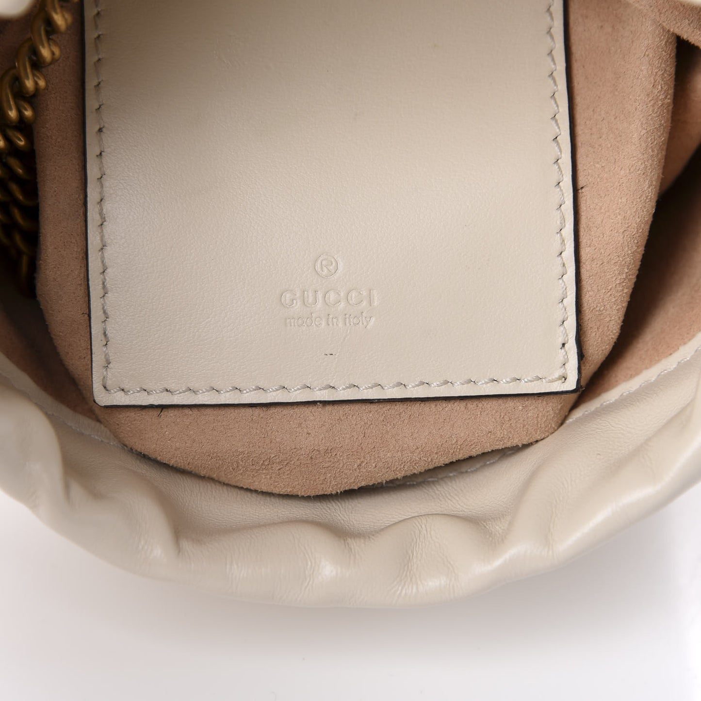 Calfskin Matelasse Mini GG Marmont 2.0 Bucket Bag White